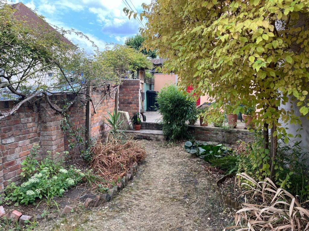 Apartment in Bristol, Fishponds - View 5