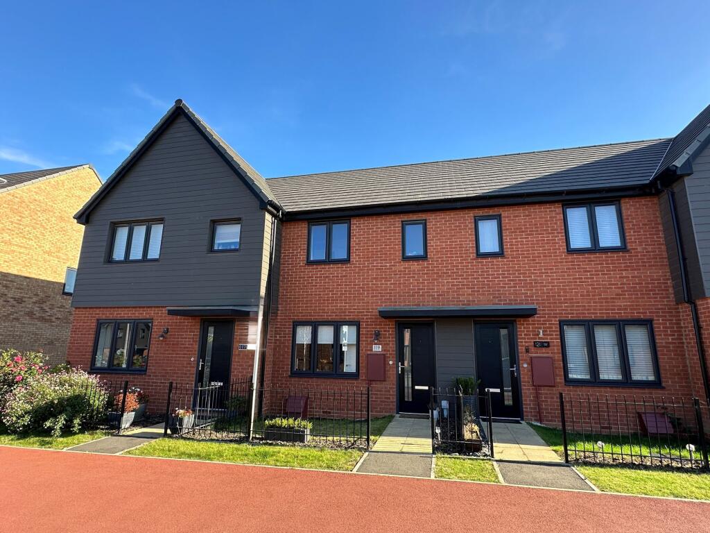 2-bed terraced on Burney Drive, Eagle Farm South, MK17, £325,000