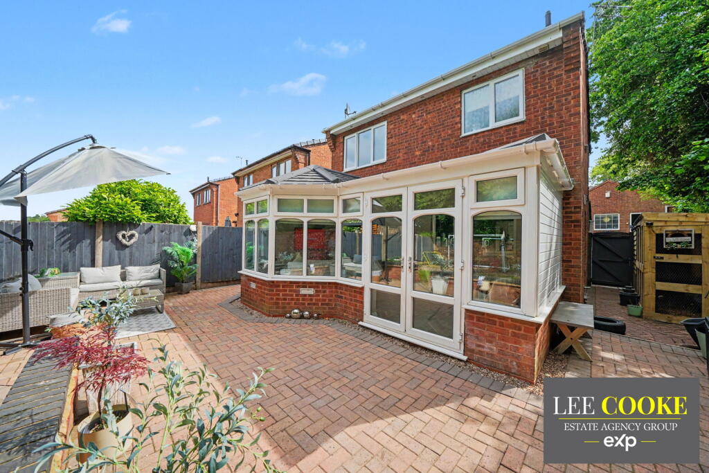 Truro Place, Heath Hayes, Cannock, WS12 3YJ photo 4