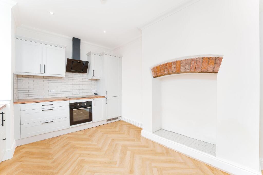 House in York - View 4