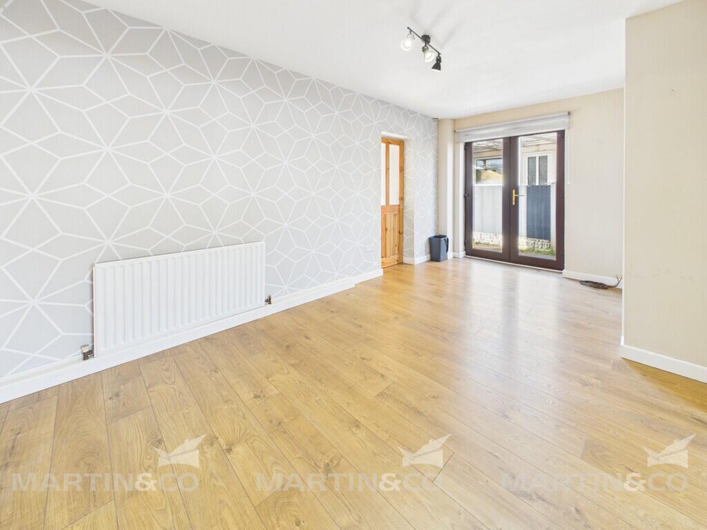 House in Doncaster, Norton - More