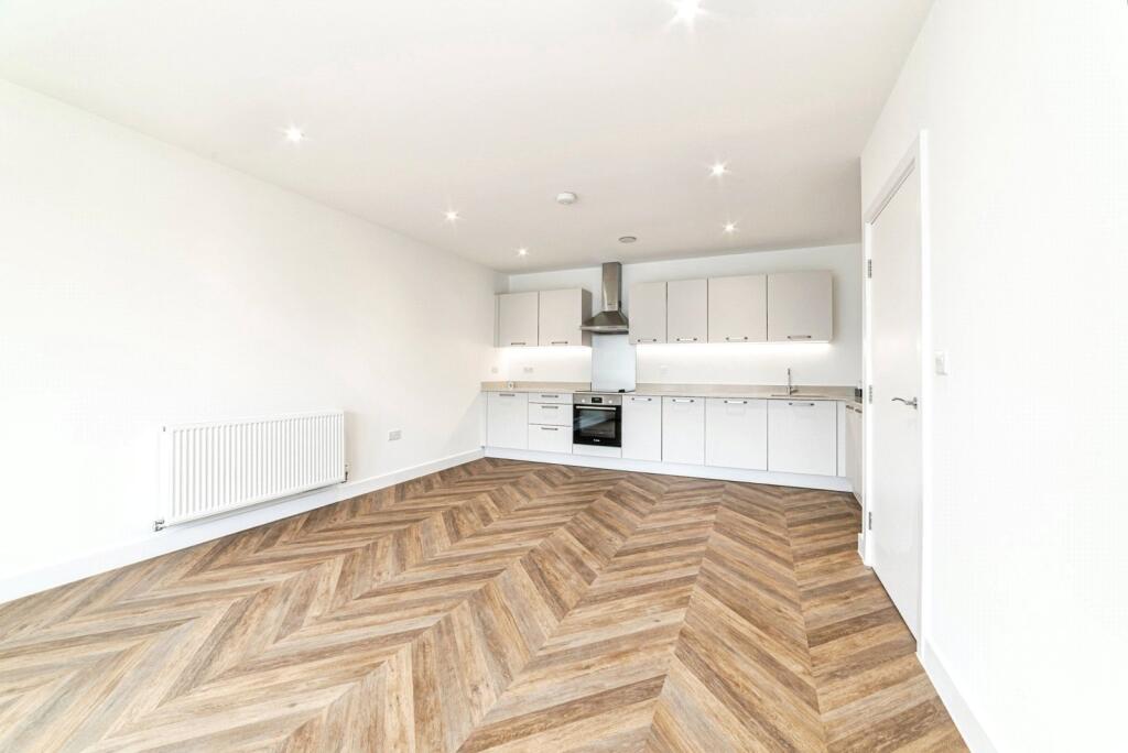 Apartment in Reading - More