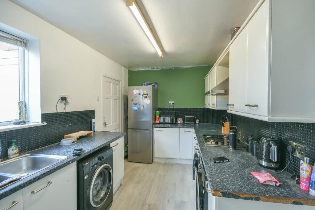House in Stockton-on-Tees - More