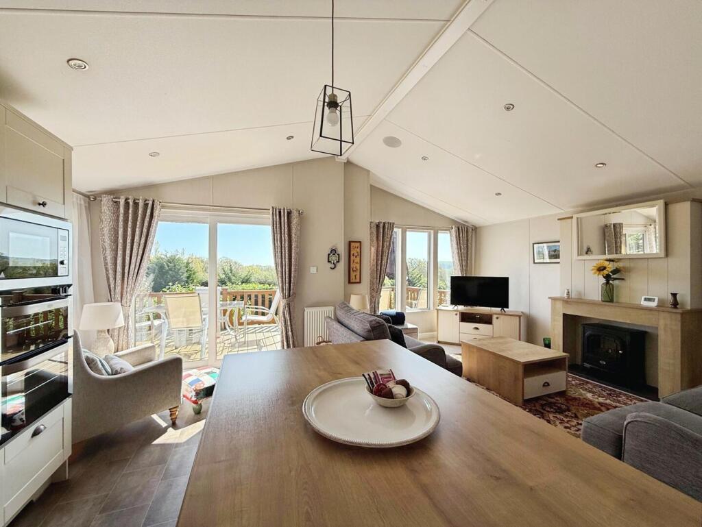 Gatehouse Road, Ryde photo 3