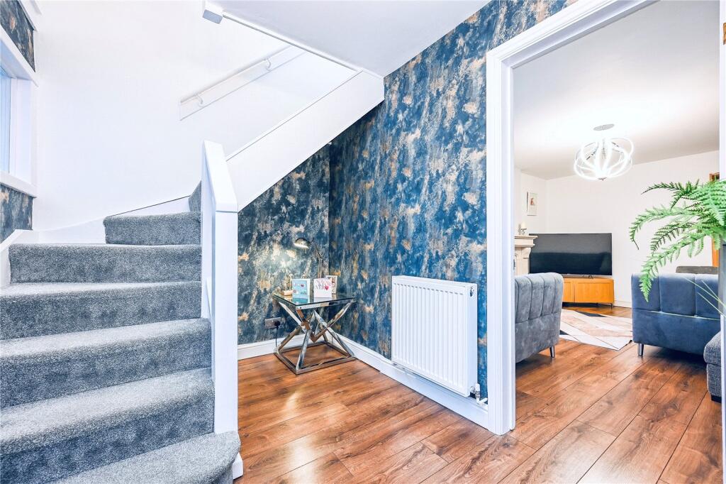 House in Cheshire, Hale - View 2
