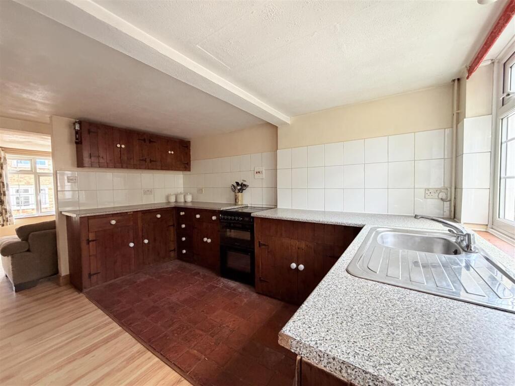 House in Milton Keynes - View 5