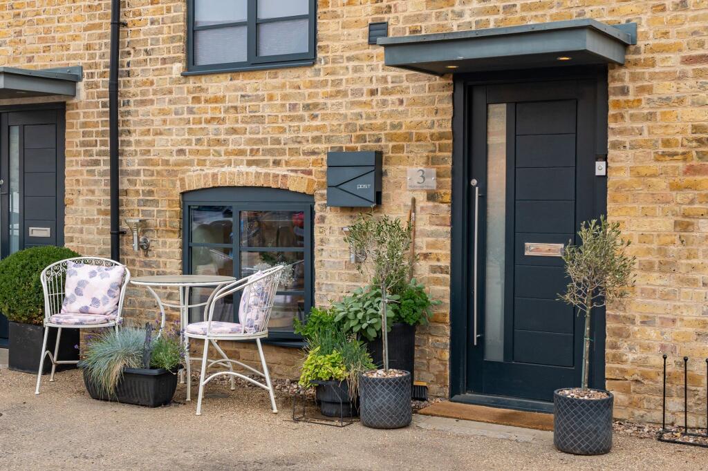 Main image of property: Malthouse Mews, Ware, SG12