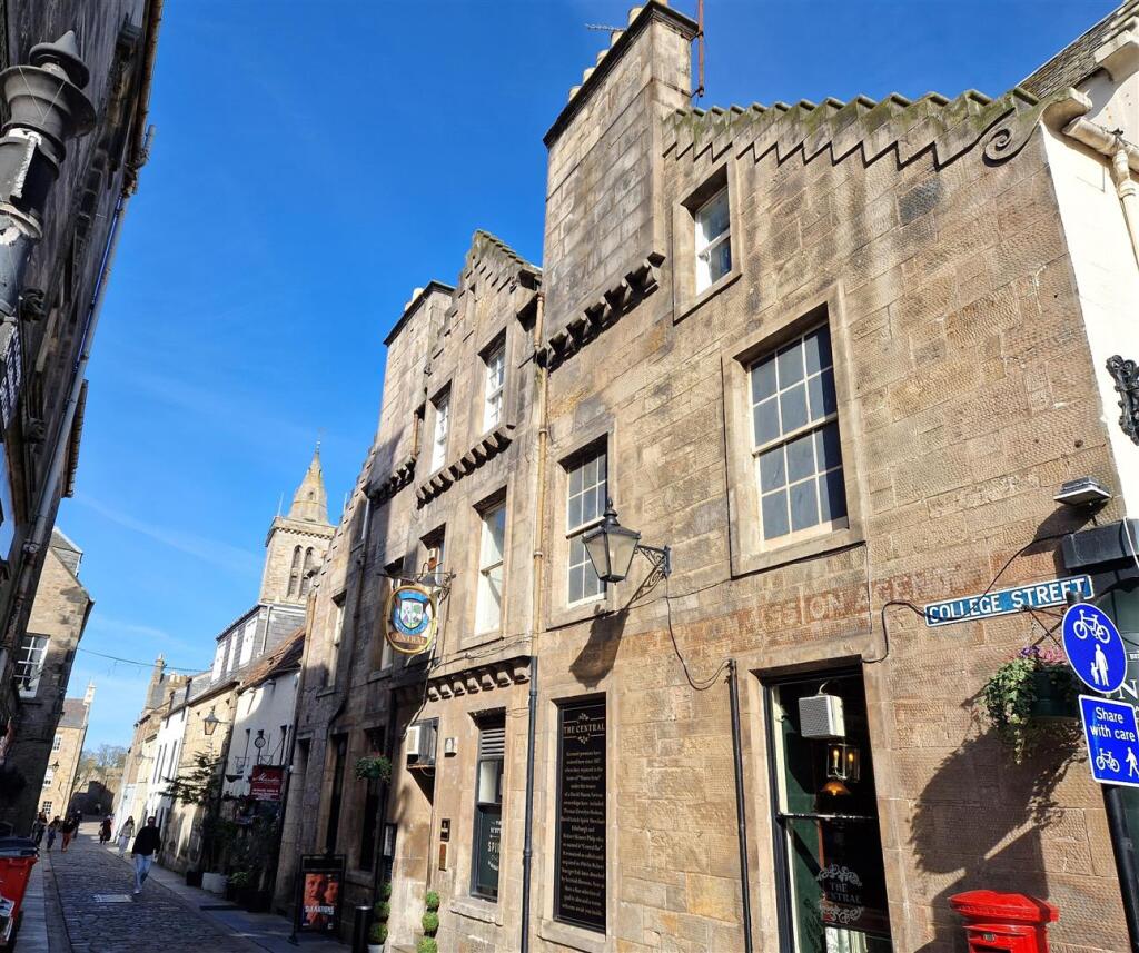 Main image of property: 3B, College Street, St. Andrews
