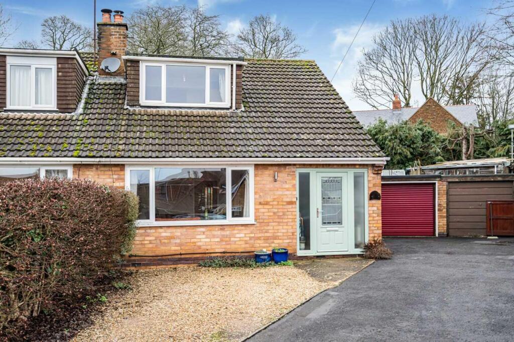 Main image of property: The Paddock, Welton, NN11