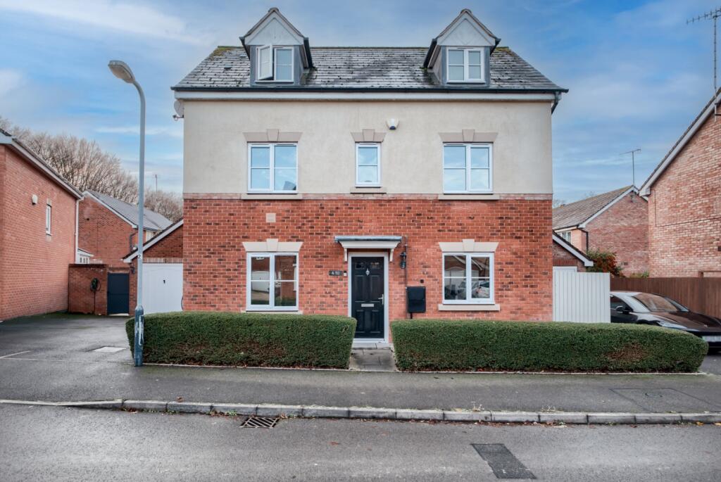 Main image of property: Burns Close, Stratford-upon-Avon, CV37