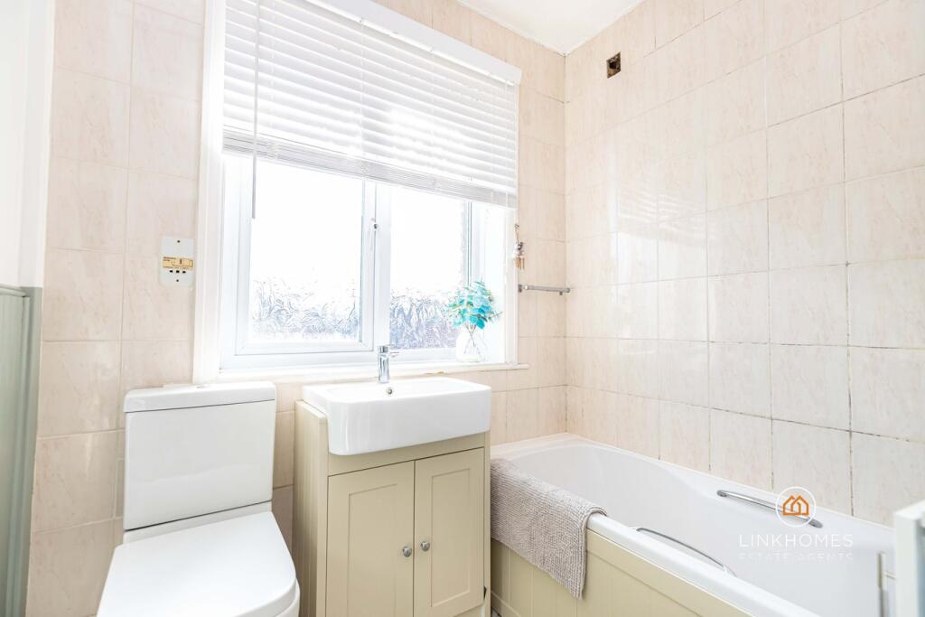 Additional image 8 of Farcroft Road, Poole, BH12