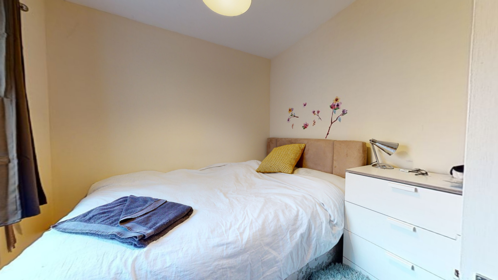 Main image of property: Thames Circle, London, E14