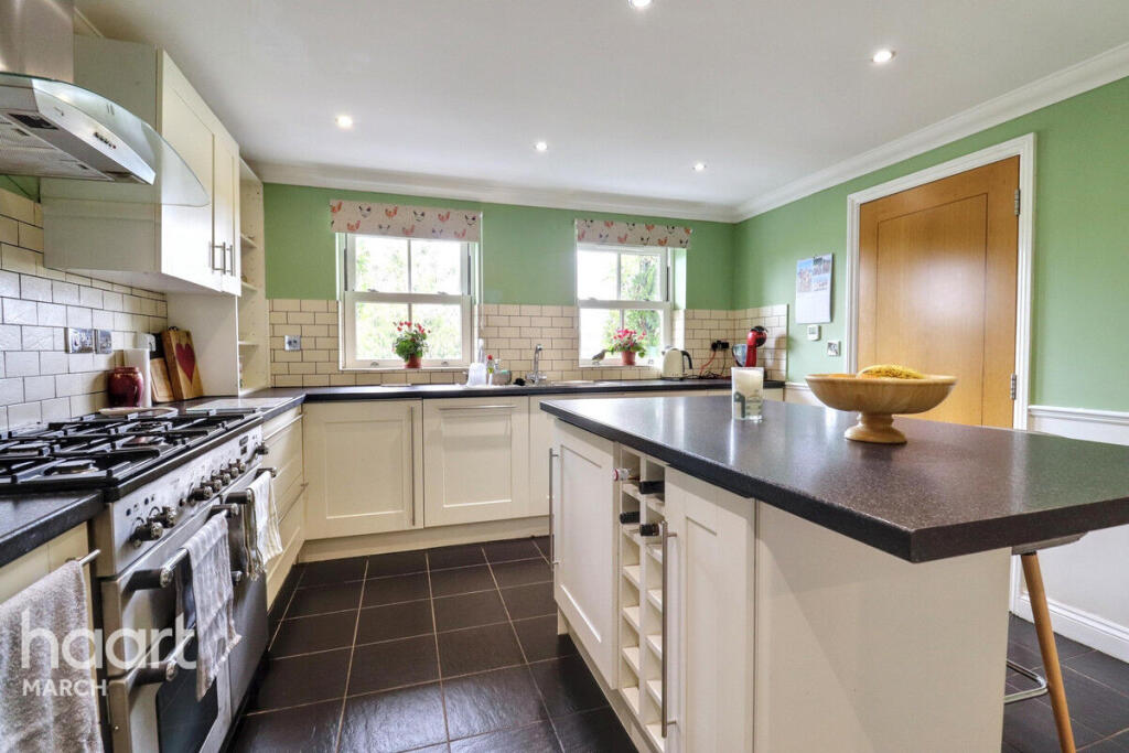 Main image of property: Nene Parade, March