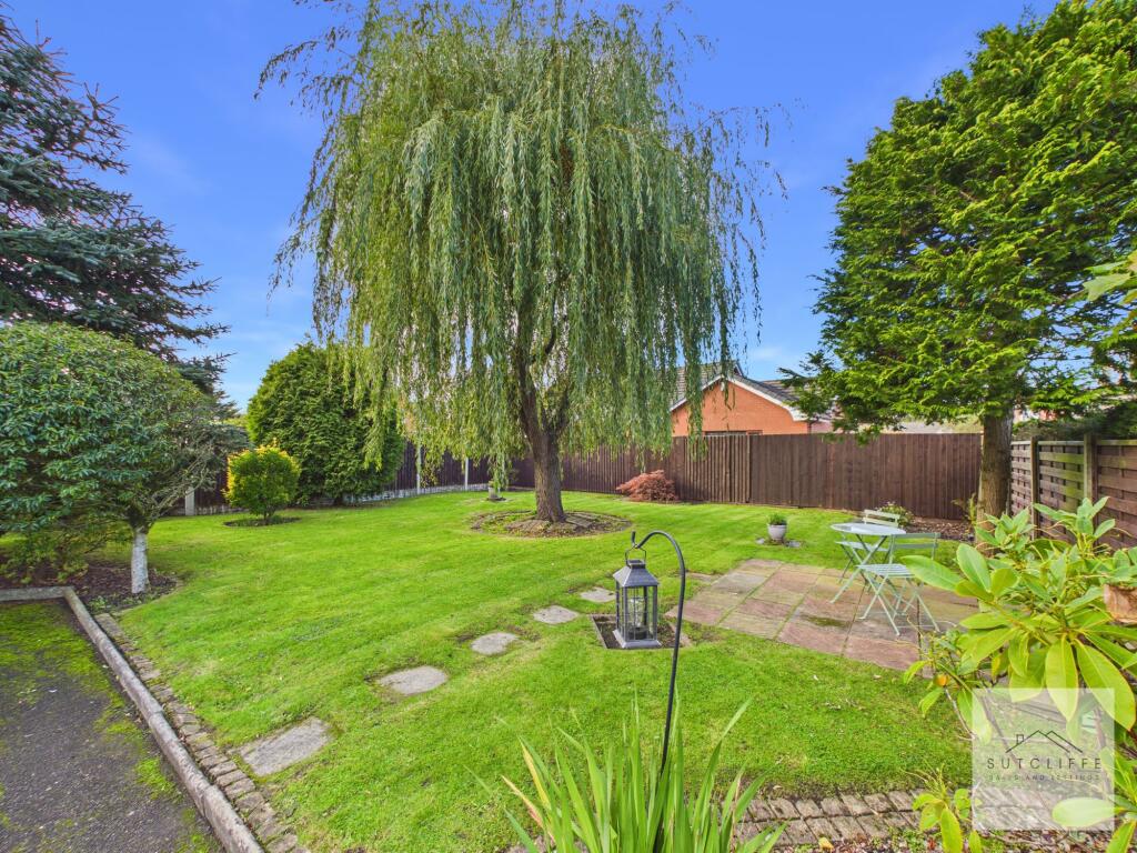 Wykefield Close, Garstang, PR3 photo 3