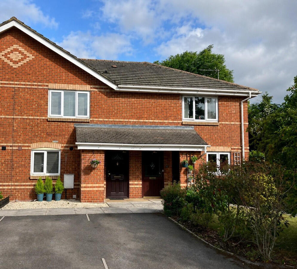 Main image of property: Sindle Close, Winnersh, RG41
