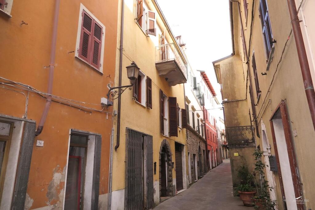 Main image of property: Tuscany, Lunigiana, Licciana Nardi