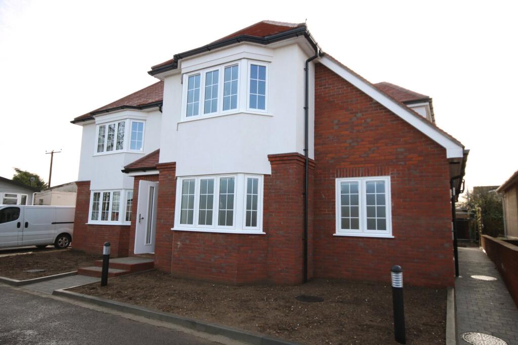 Main image of property: Templeton Park, West Hanningfield, CM2