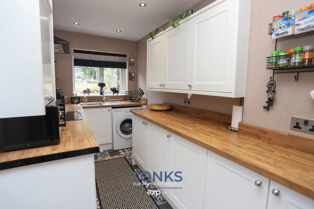 Additional image 7 of Hill Top Road, Oldbury, B68 9DU