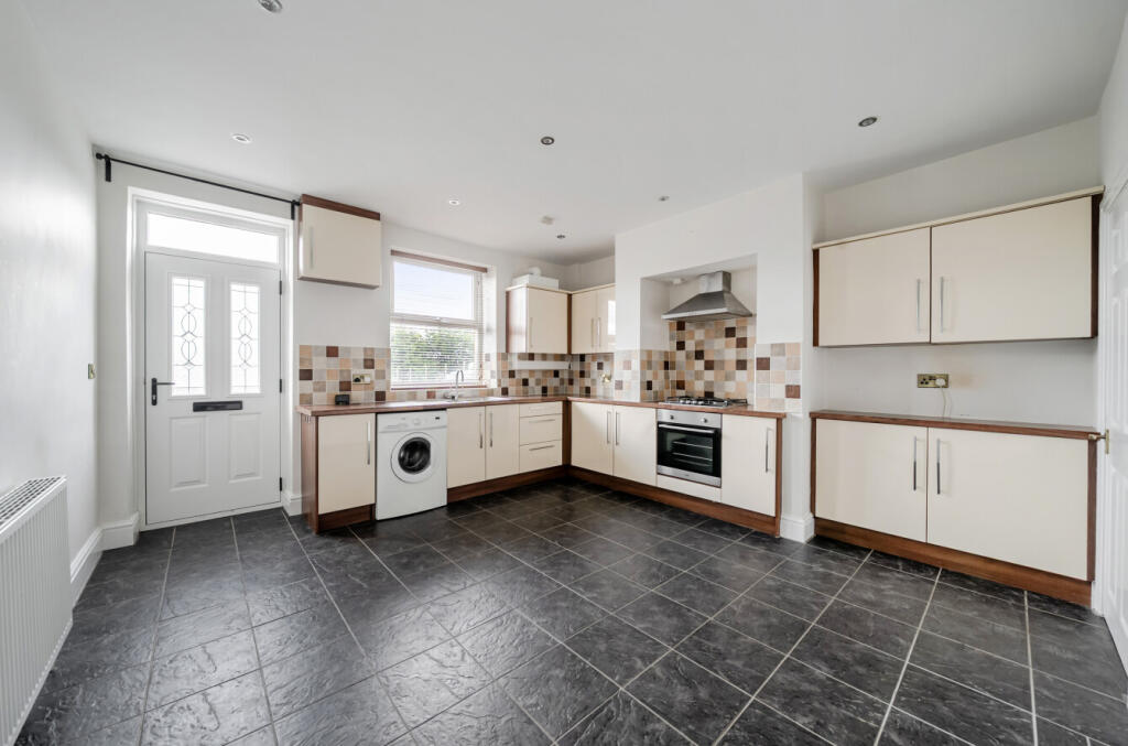 House in Leeds, East Ardsley - View 3