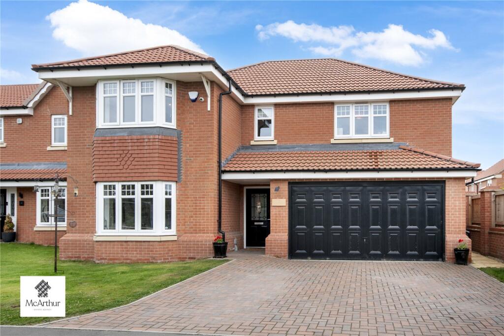 Main image of property: Robinets Green, Harworth and Bircotes, Doncaster, South Yorkshire, DN11