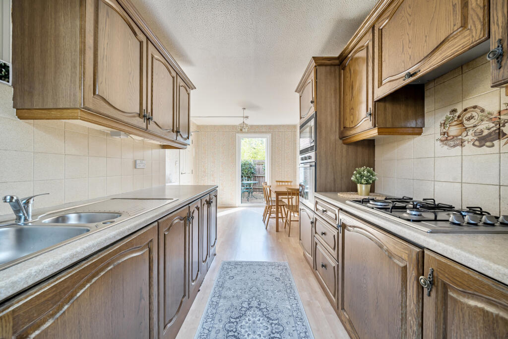 Langdon Way, London photo 3