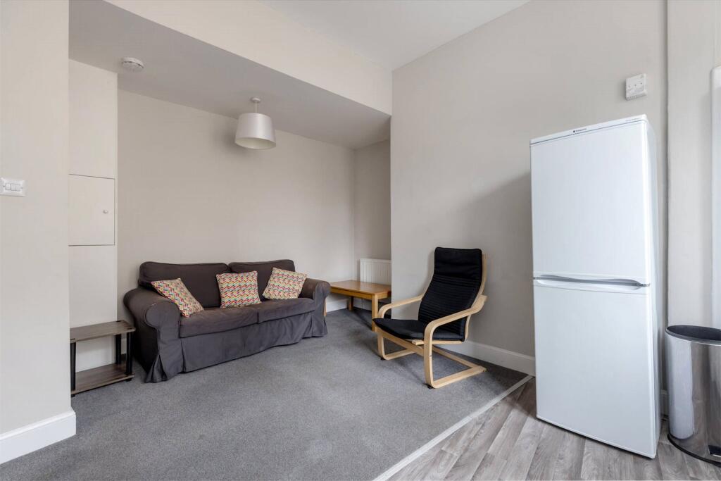 Apartment in Edinburgh, Greenhill, Bruntsfield - View 5