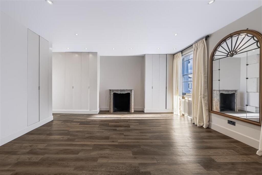 Apartment in London - View 4
