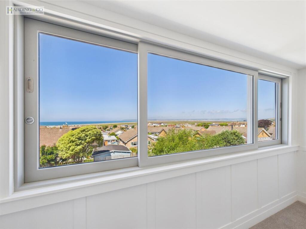 6-bed semi-detached on Westward Ho, Bideford, £573,250