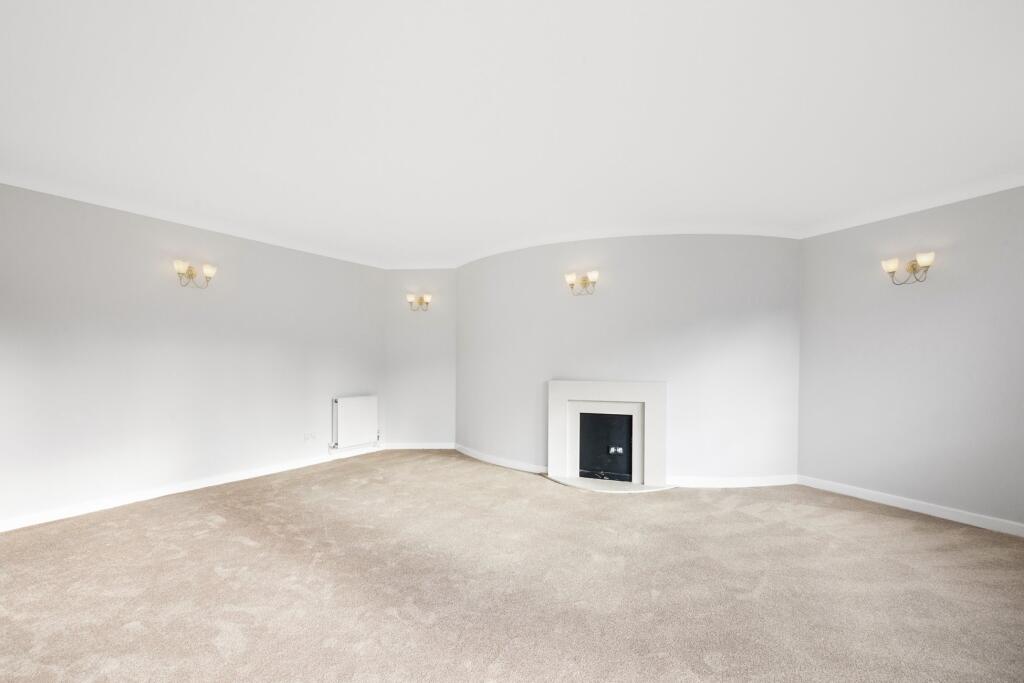 Apartment in Purley - View 4