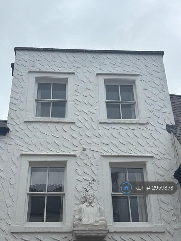 Main image of property: Parsons St, Banbury, OX16