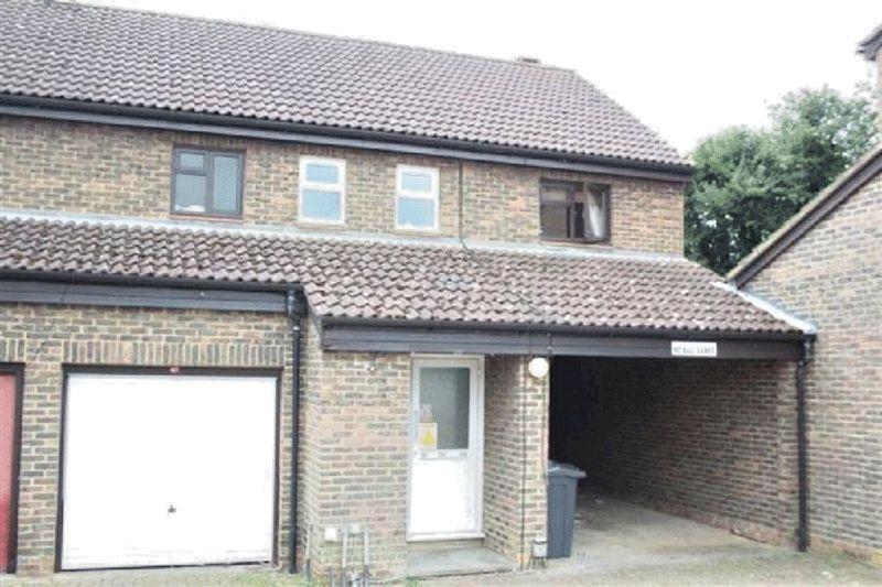 Main image of property: Lapwing Rise, Stevenage