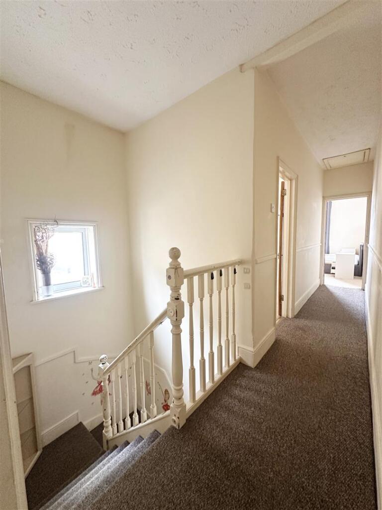 House in Portsmouth - More