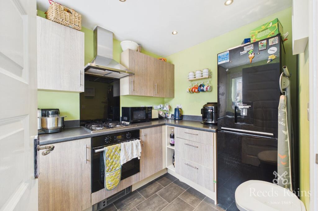 Corbett Drive, Wakefield, West Yorkshire, WF2 photo 3