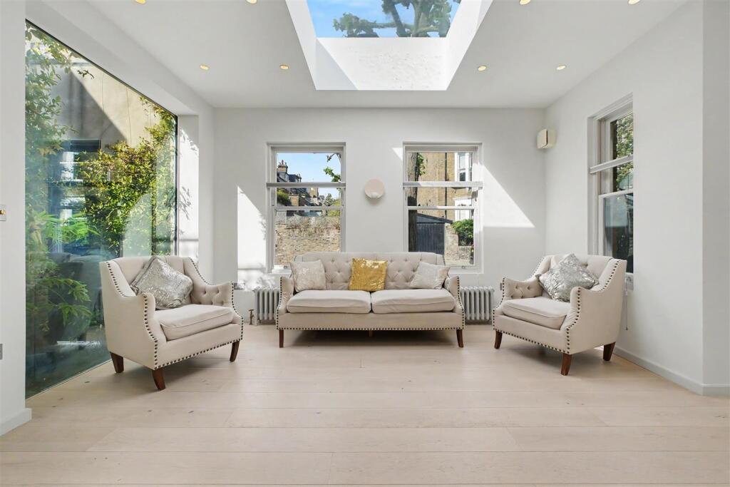 Main image of property: Courthope Road, Hampstead, London, NW3