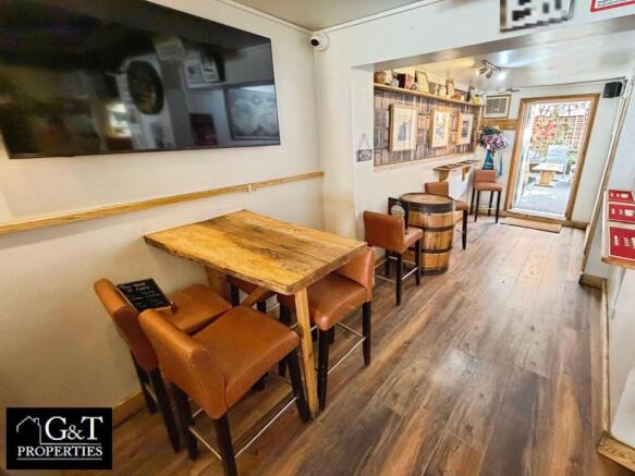 BAR AREA