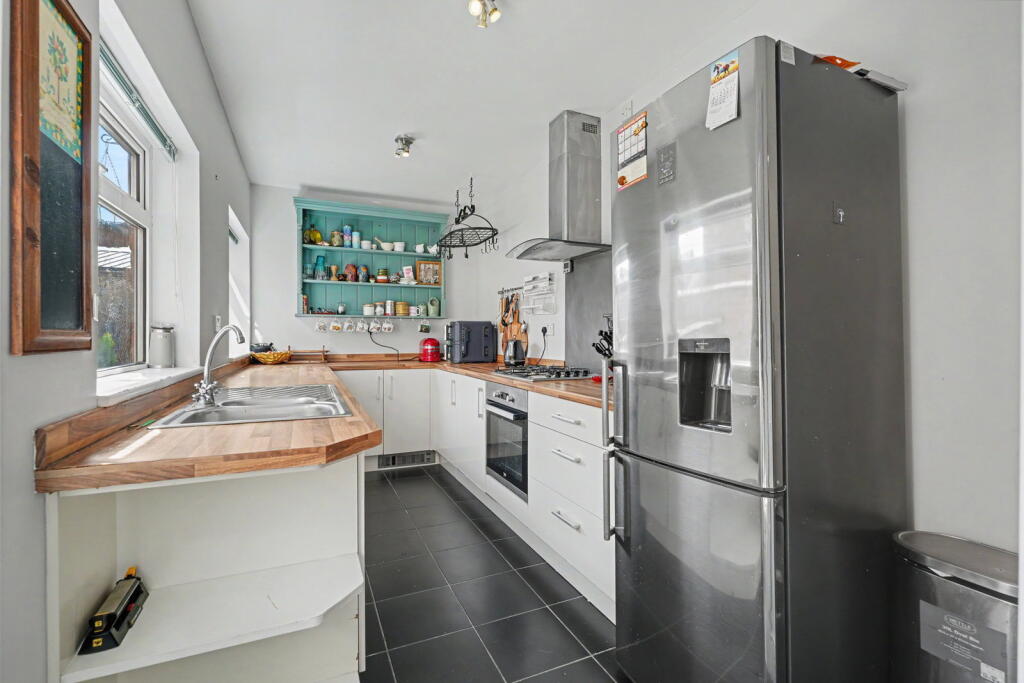 House in Northampton, West Northamptonshire - View 5