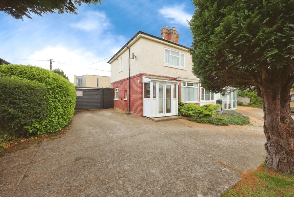 School Road, Godshill, Ventnor, Isle of Wight, PO38 photo 2