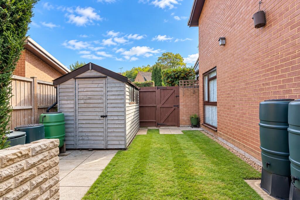 House in Guildford - View 4