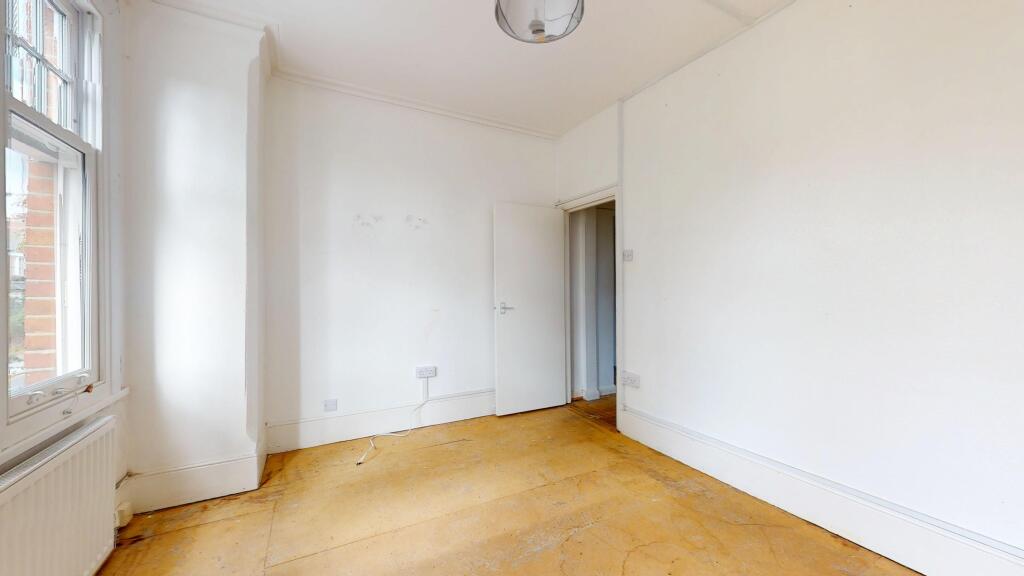 Apartment in London - View 4