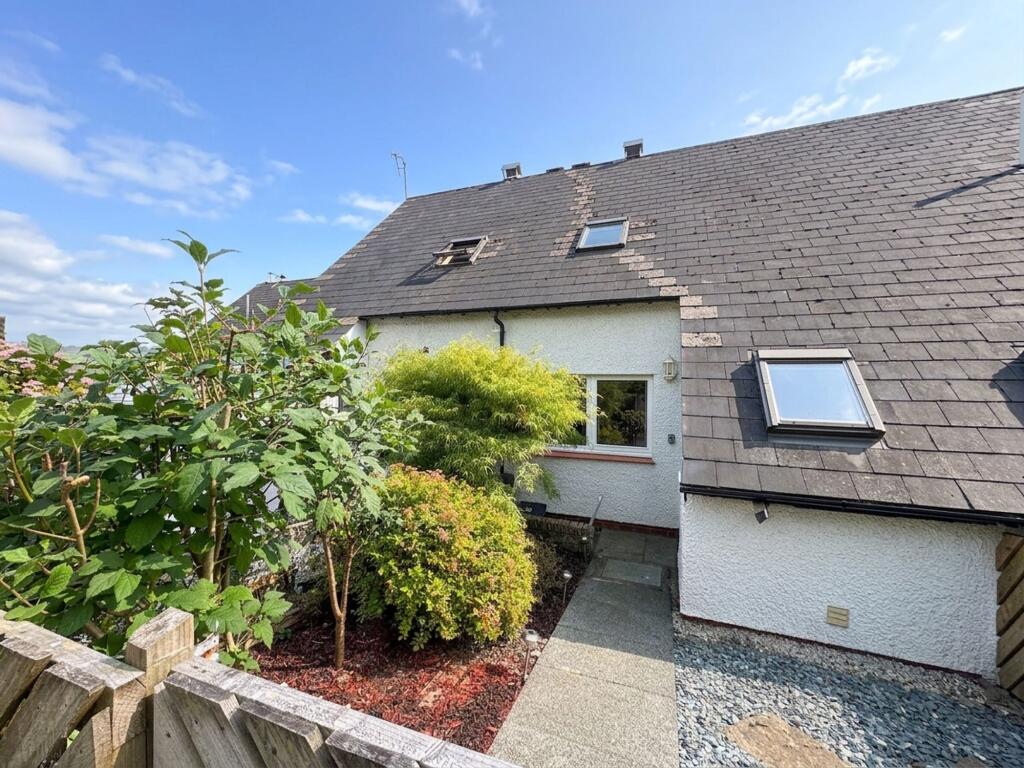2-bed terraced on Belmont Brow, Kendal, LA9, £240,000