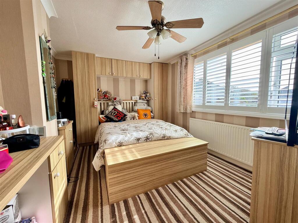 House in Plymouth, Woodford - View 5
