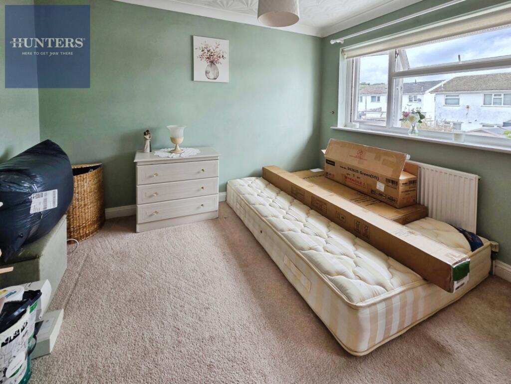House in Pencoed, Hendre - More