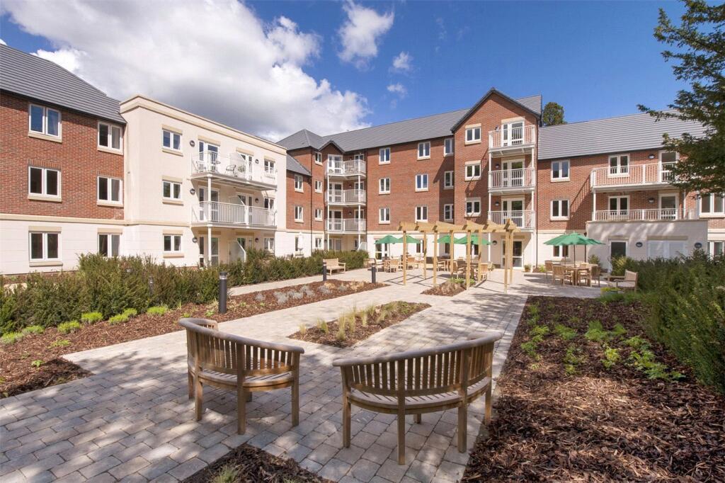 Main image of property: Bath Road, Devizes, Wiltshire, SN10