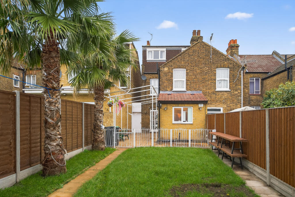 Main image of property: Ingersoll Road, Enfield, EN3