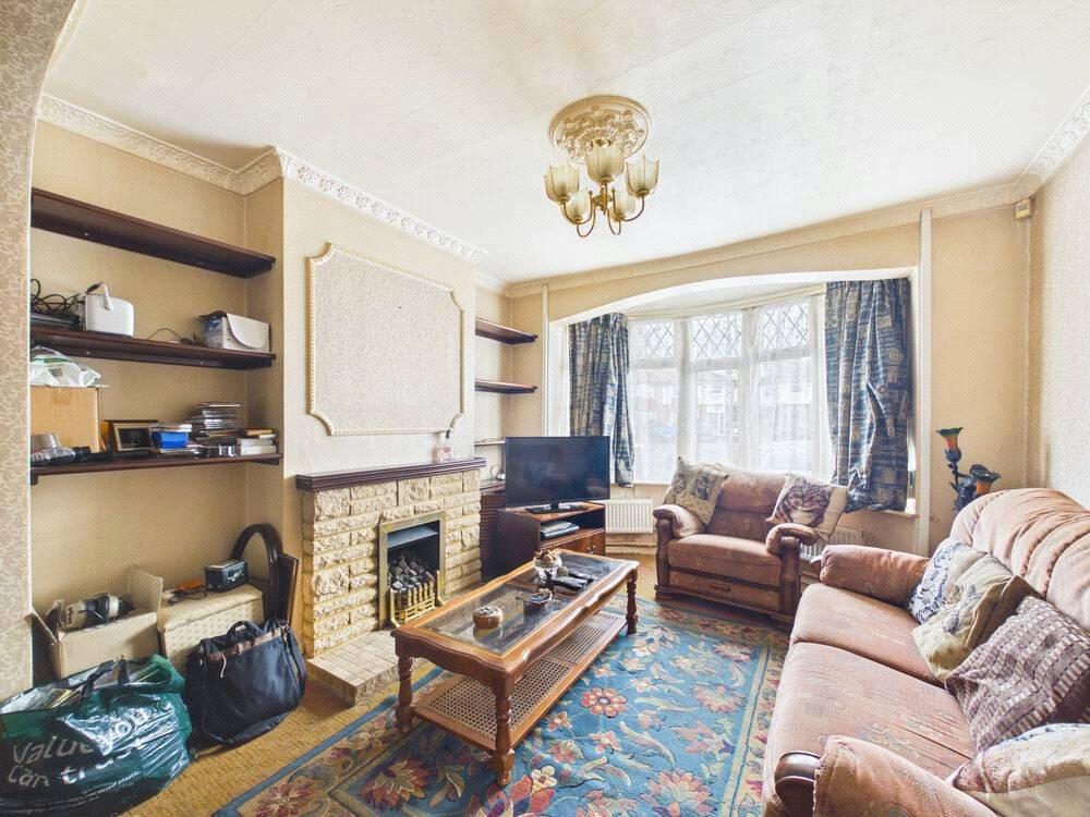 House in Gloucester - View 4
