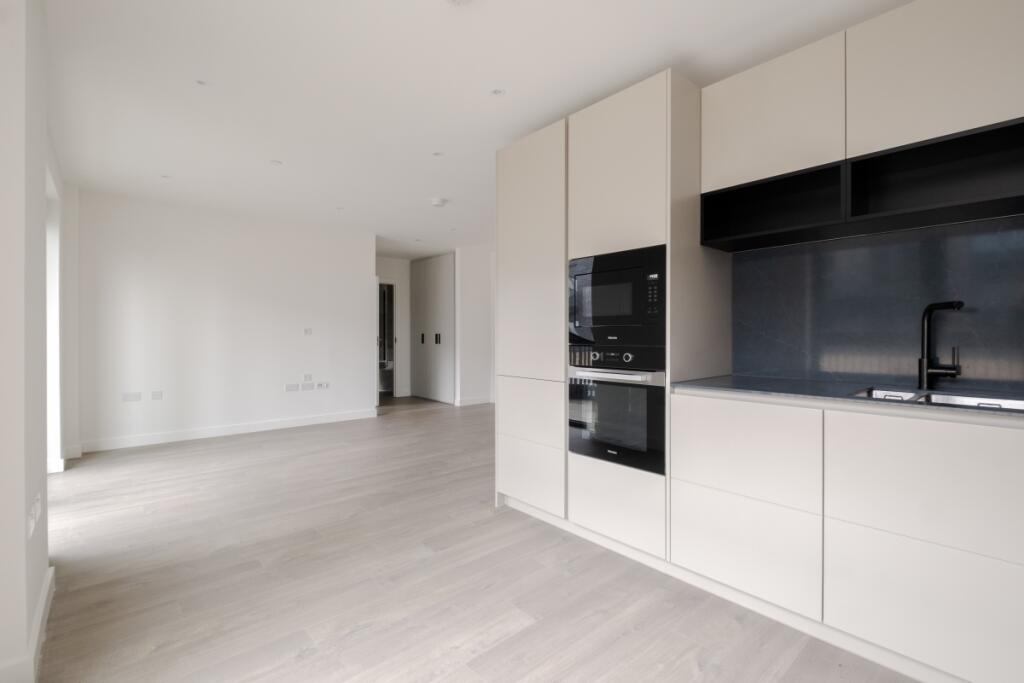 Main image of property: Anax Street London N4