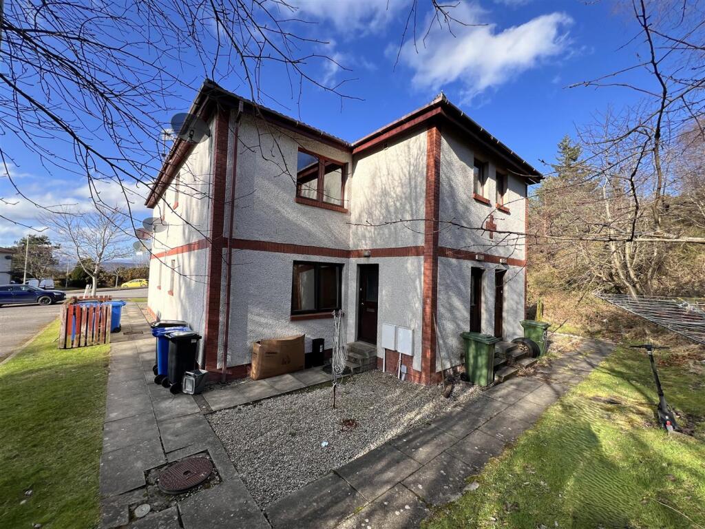 Main image of property: 98 Murray Terrace, Smithton, Inverness