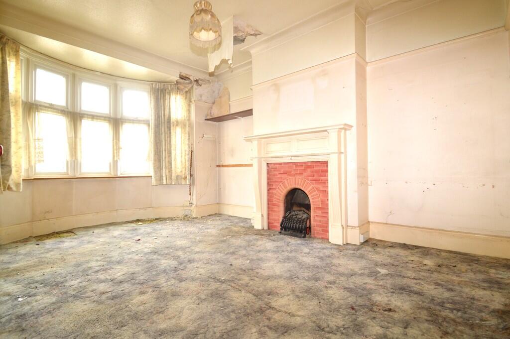 House in London, Blackheath Royal Standard, Charlton - View 5