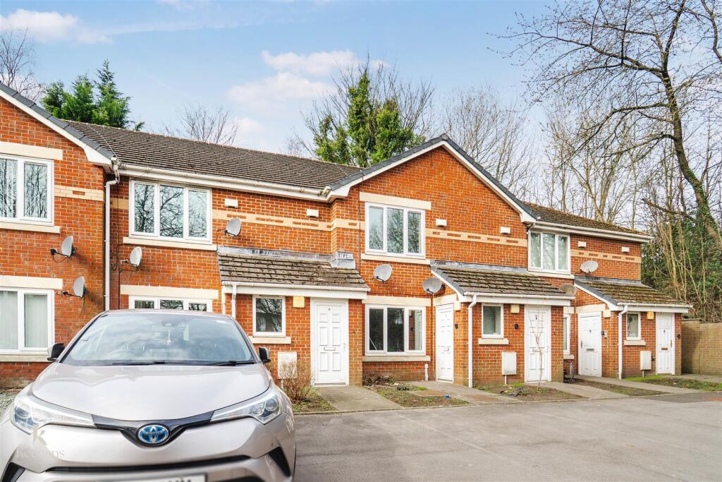 Main image of property: Heights Lane, Rochdale