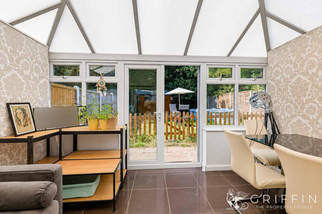 House in Romford - View 4